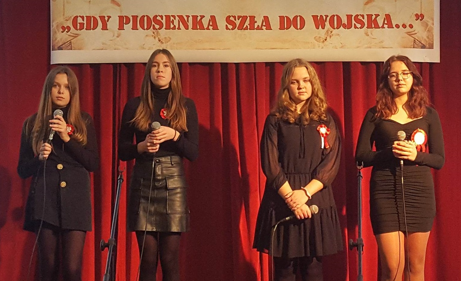 Nasi uczniowie wyśpiewują nagrody w ogólnopolskich konkursach