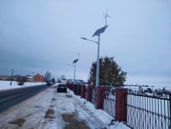 lampy-hybrydowe-2023-01 Dobrzejewice cmentarz