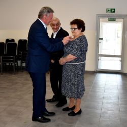 Wręczenie medali "Za Długoletnie Pożycie Małżeńskie"