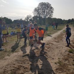 Gminne sztafetowe biegi przełajowe