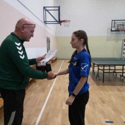 Gminny drużynowy tenis stołowy dziewcząt