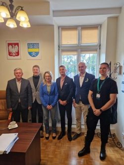 Spotkanie przedstawicieli Firmy Nexera z Wójtem gminy Andrzejem Wieczyńskim i Zastępcą Wójta Joanną Zielińską