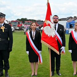 Poświęcenie Sztandaru Gminy Obrowo na dożynkach w Głogowie