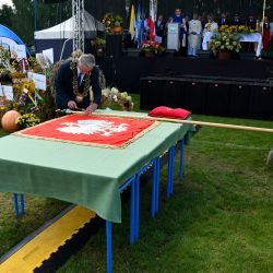 Poświęcenie Sztandaru Gminy Obrowo na dożynkach w Głogowie