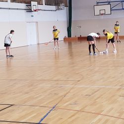Gminny unihokej dziewcząt klas VII -VIII