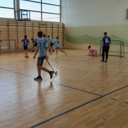Unihokej chłopców klas VII-VIII szkół podstawowych gminy Obrowo