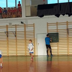 Gminna halowa piłka nożna chłopców klas 6 i młodszych.