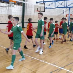 Gminna mini siatkówka chłopców klas 6 i młodszych.