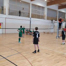 Gminna mini siatkówka chłopców klas 6 i młodszych.