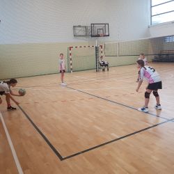 Gminna mini siatkówka dziewcząt klas 6 i młodszych