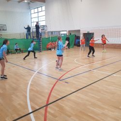 Gminna mini siatkówka dziewcząt klas 6 i młodszych