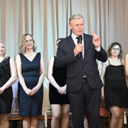 Dzień Kobiet z Osiecką Grupą Teatralno - Wokalną