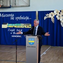 Otwarcie rozbudowanej szkoły w Brzozówce