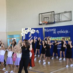 Otwarcie rozbudowanej szkoły w Brzozówce