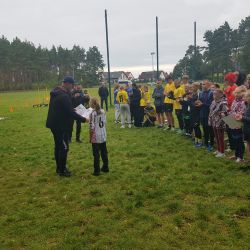 Sztafetowe biegi przełajowe dziewcząt i chłopców klas 5-6 i 7-8