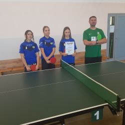 Gminny drużynowy tenis stołowy dziewcząt i chłopców