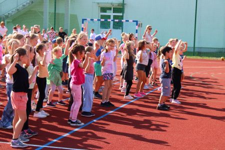 Sprzęt sportowy dla dwóch szkół