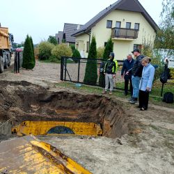 Prace związane z budową kanalizacji sanitarnej Szembekowie