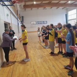Turniej unihokeja klas 7-8 szkół podstawowych w gminie Obrowo