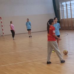 Halowa piłka nożna klas 7-8 szkół podstawowych gminy Obrowo