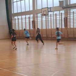 Halowa piłka nożna klas 7-8 szkół podstawowych gminy Obrowo