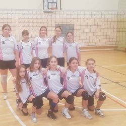 4-rki piłki siatkowej dziewcząt i chłopców klas 6 i młodszych gminy Obrowo