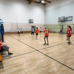 4-rki piłki siatkowej dziewcząt i chłopców klas 6 i młodszych gminy Obrowo