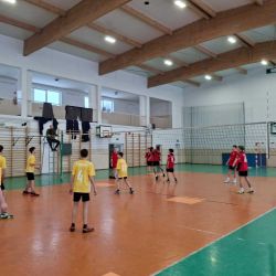 Halowa piłka nożna klas 7-8 szkół podstawowych gminy Obrowo