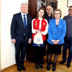 Młode talenty z UKS Kometa Obrowo odwiedziły wójta