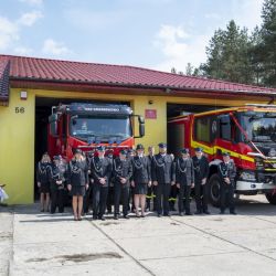 Uroczyste przekazanie wozu strażackiego