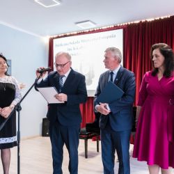 Uroczyste nadanie imienia szkole