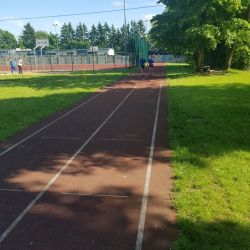 Zawody lekkoatletyczne dziewcząt i chłopców