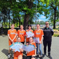Zawody lekkoatletyczne dziewcząt i chłopców
