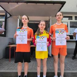 Zawody lekkoatletyczne dziewcząt i chłopców