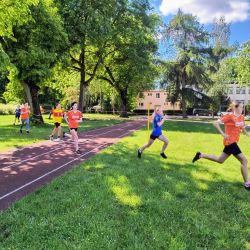 Zawody lekkoatletyczne dziewcząt i chłopców