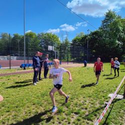 Zawody lekkoatletyczne dziewcząt i chłopców