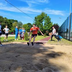 Zawody lekkoatletyczne dziewcząt i chłopców