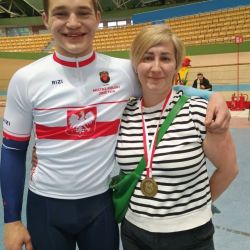 Hubert Gil wielokrotny medalista ogólnopolskich zawodów kolarskich i członek Kadry Polski Juniorów w kolarstwie torowym