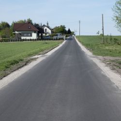 Droga w Zębówcu do ul. Energetycznej w Obrowie