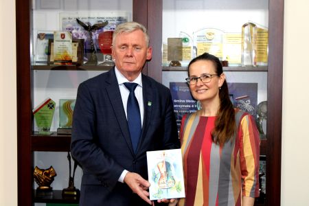 Wójt Andrzej Wieczyński i Pani Agnieszka Jabłońska