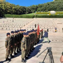 Uczniowie na Monte Cassino