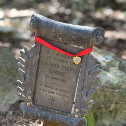 Uczniowie na Monte Cassino