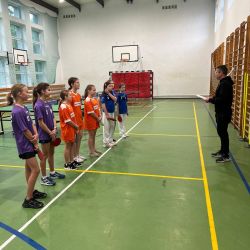 Drużynowy tenis stołowy dziewcząt i chłopców