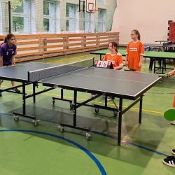 Drużynowy tenis stołowy dziewcząt i chłopców