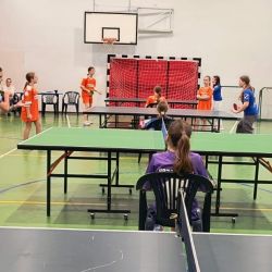 Drużynowy tenis stołowy dziewcząt i chłopców