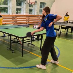 Drużynowy tenis stołowy dziewcząt i chłopców