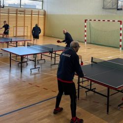 Pierwszy turniej tenisa stołowego dorosłych