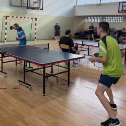 Pierwszy turniej tenisa stołowego dorosłych