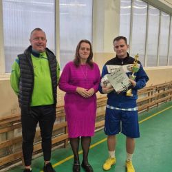 Pierwszy turniej halowej piłki nożnej seniorów