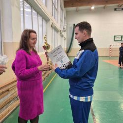 Pierwszy turniej halowej piłki nożnej seniorów